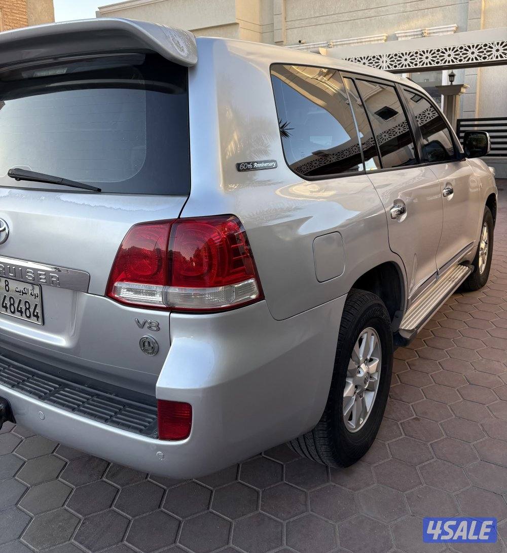 للبيع لاند كروزر Gxr1