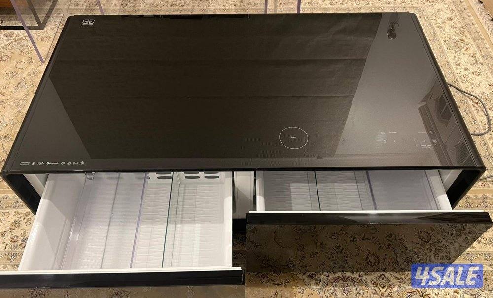 ثلاجة وطاولة ذكية1