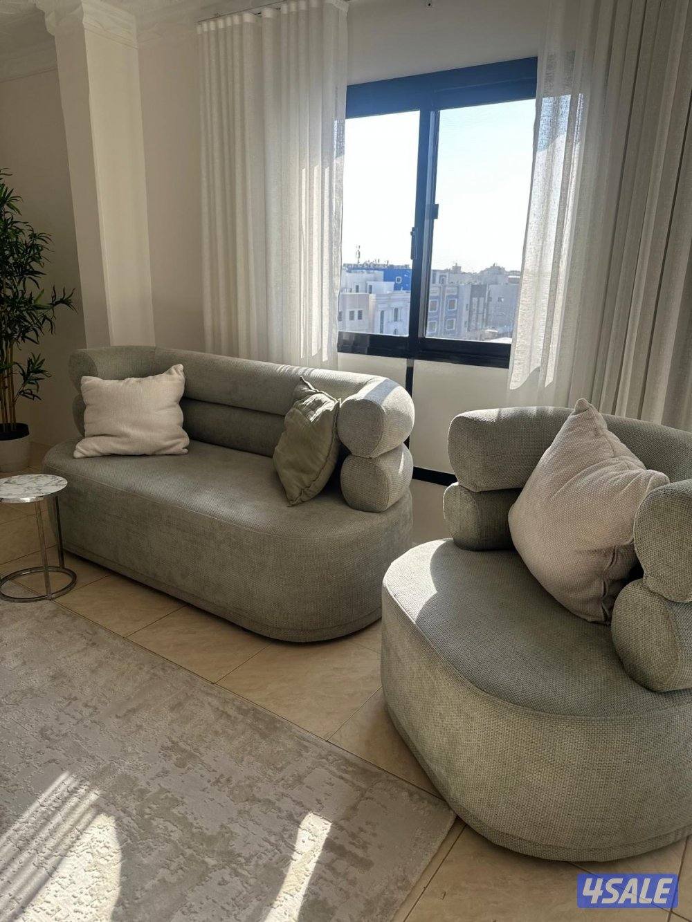 قنفات مستعمله اقل من ٦ شهور جديدة نظيفة جدا تفصال وجاهز تواصل واتساب ف4