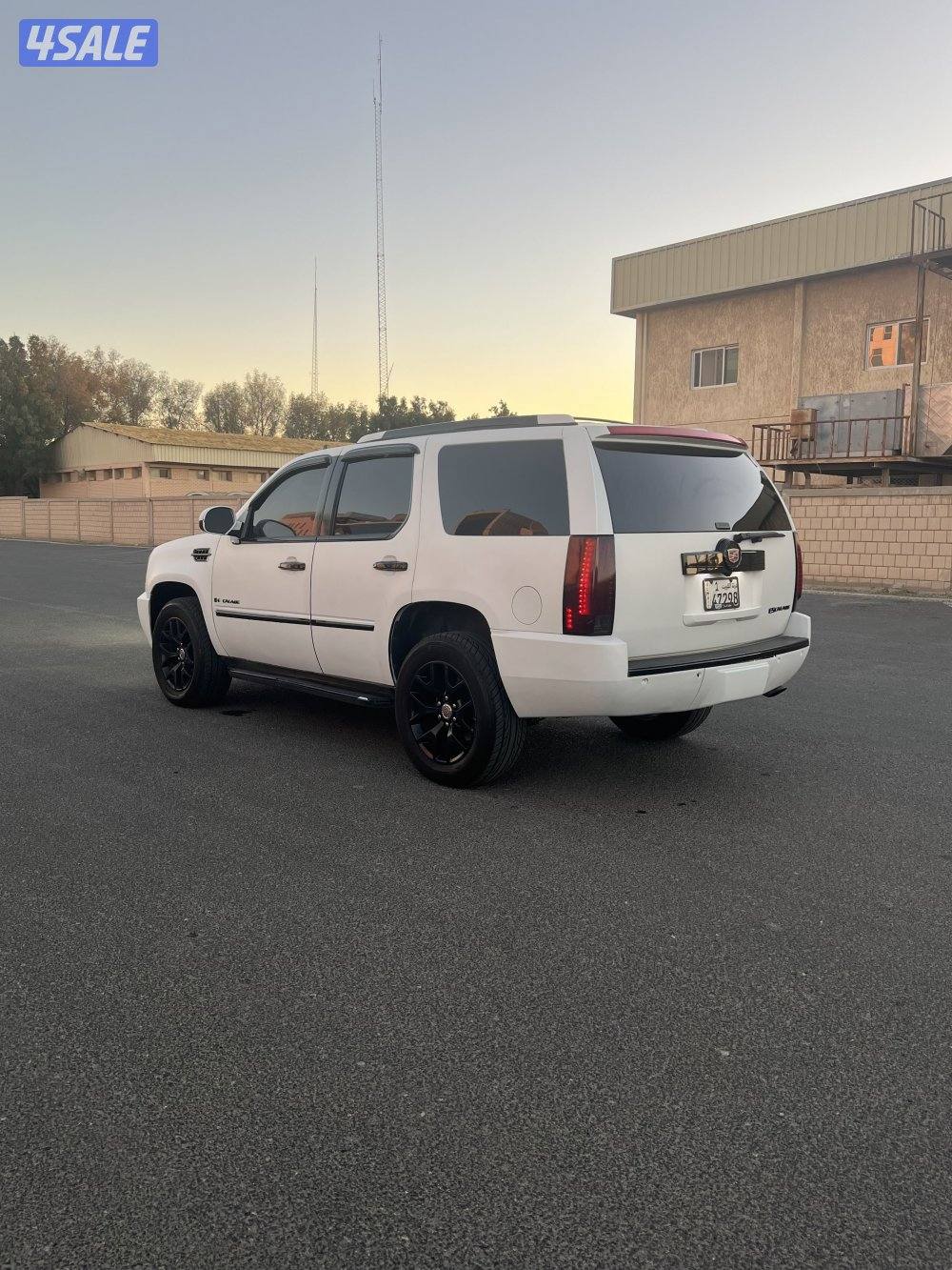 للبيع اسكالد 2008 لا مانع للبدل1