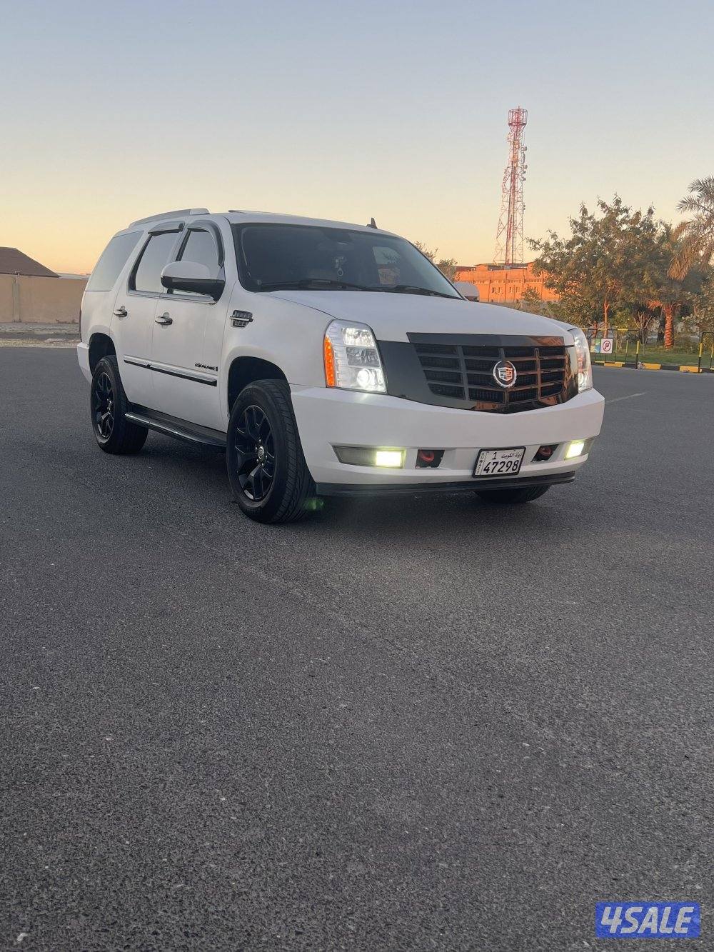 للبيع اسكالد 2008 لا مانع للبدل2