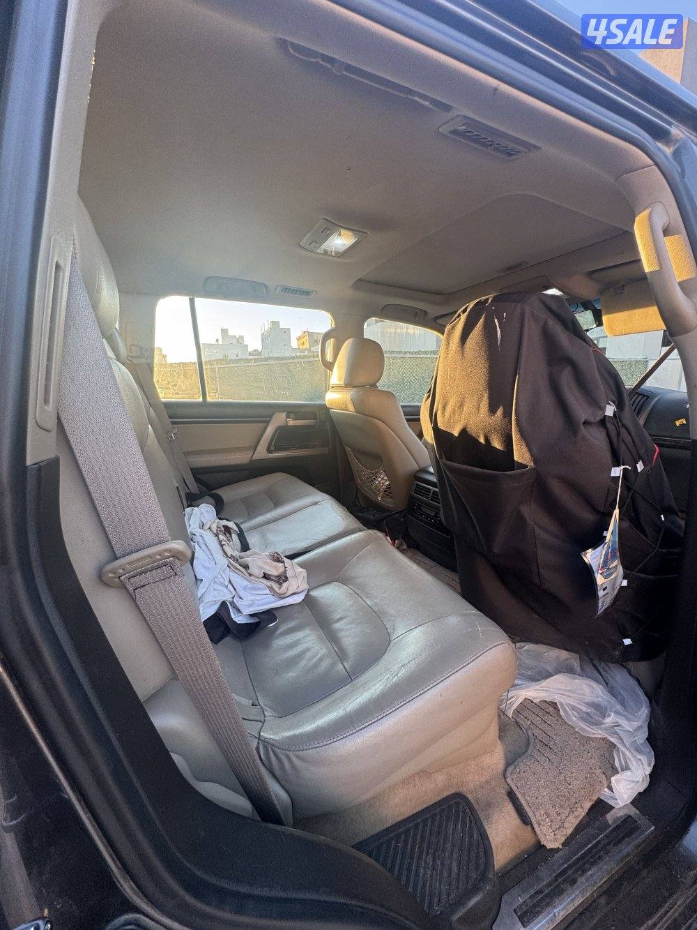 للبيع لاند كروز VXRموديل ٢٠١٠ صبغ الوكاله ماشي ٢٤٥ استعمال خفيف وايد1