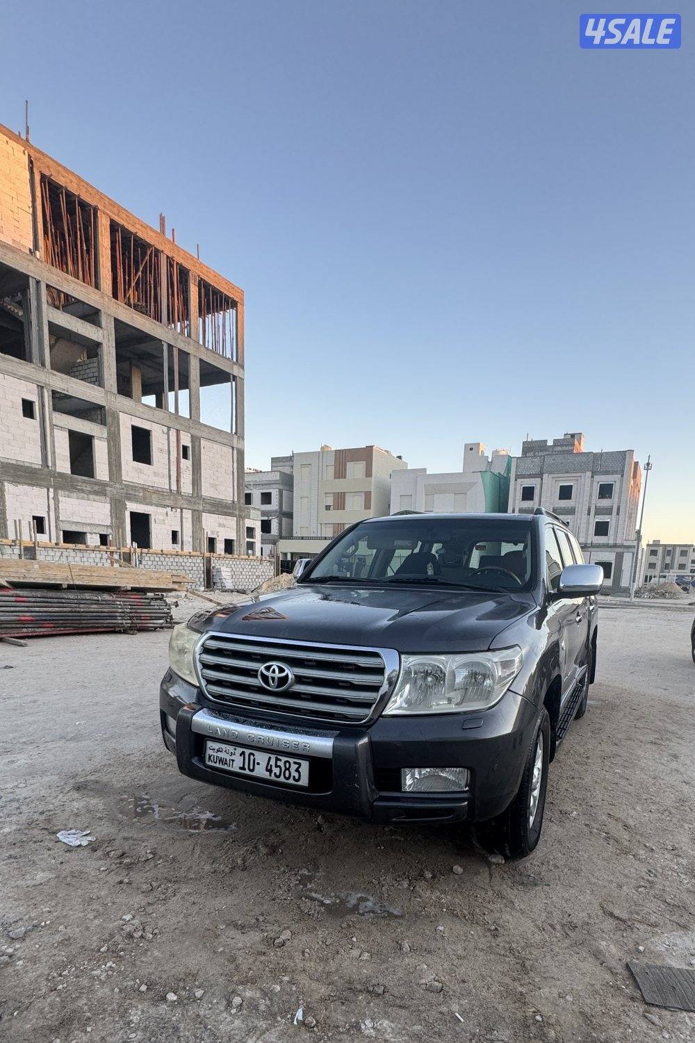 للبيع لاند كروز VXRموديل ٢٠١٠ صبغ الوكاله ماشي ٢٤٥ استعمال خفيف وايد6