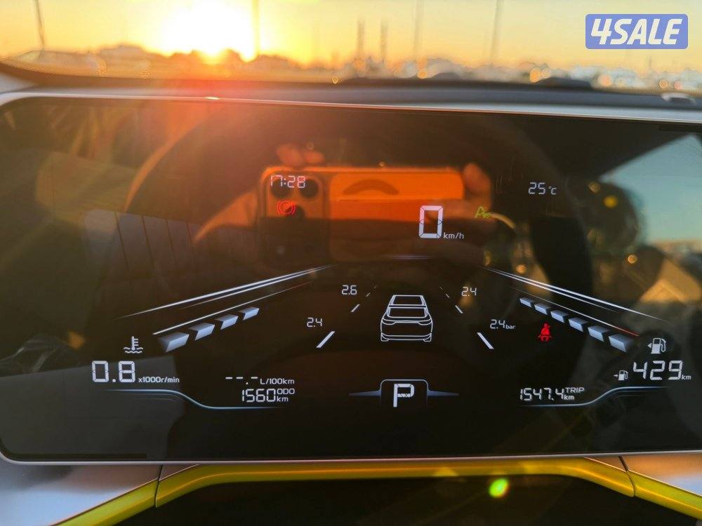 جيلي كولراي 2026 شبه اصفار بحالة المصنع6