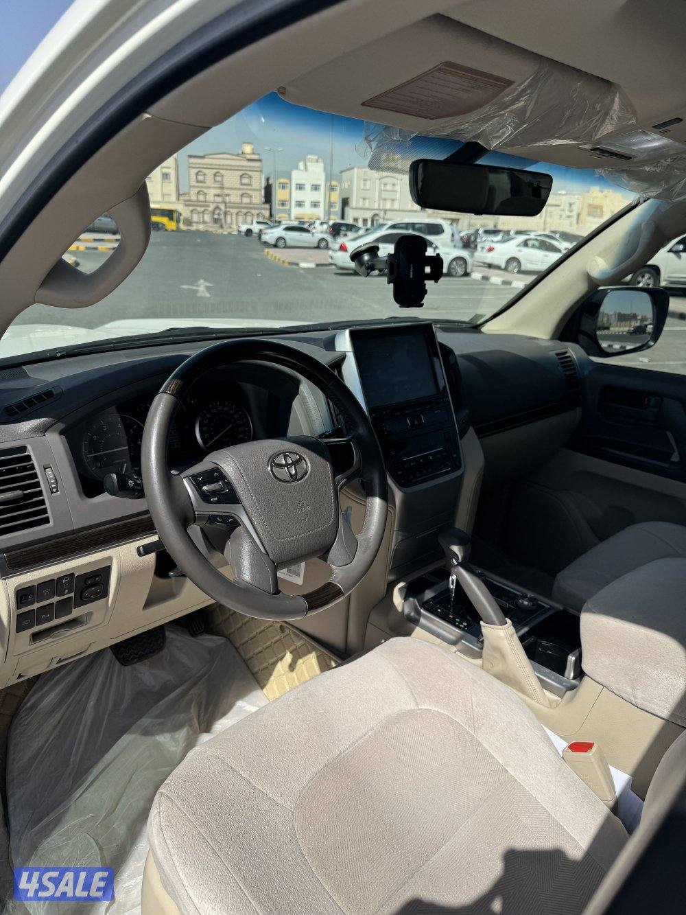 البيع لاند G.X.R مديل ٢٠٢١ شرط الفحص بل كامل ماشي ٧١ الف سيرفس وكاله3