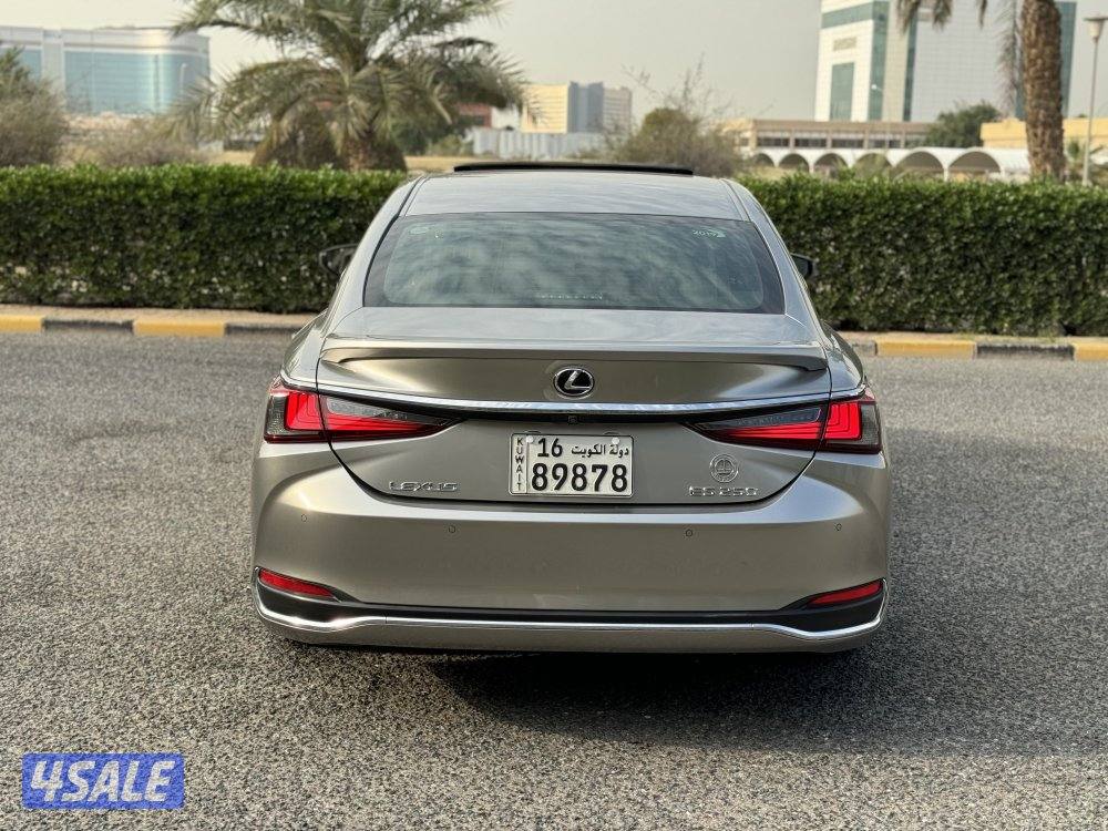 لكزس ES250 موديل 2019 بحاله الوكاله صبغ الوكاله6