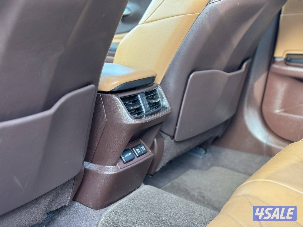 لكزس ES250 موديل 2019 بحاله الوكاله صبغ الوكاله9