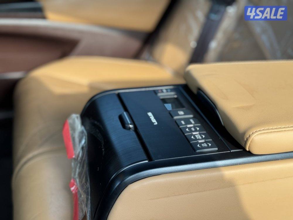 لكزس ES250 موديل 2019 بحاله الوكاله صبغ الوكاله11