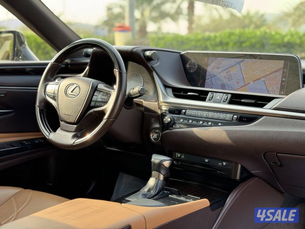 لكزس ES250 موديل 2019 بحاله الوكاله صبغ الوكاله13