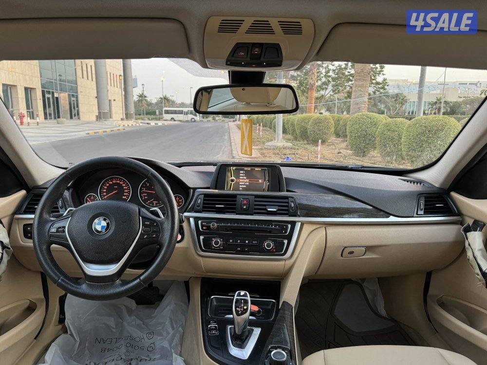 BMW 320 i موديل 2014 بحاله ممتازه شرط الفحص8