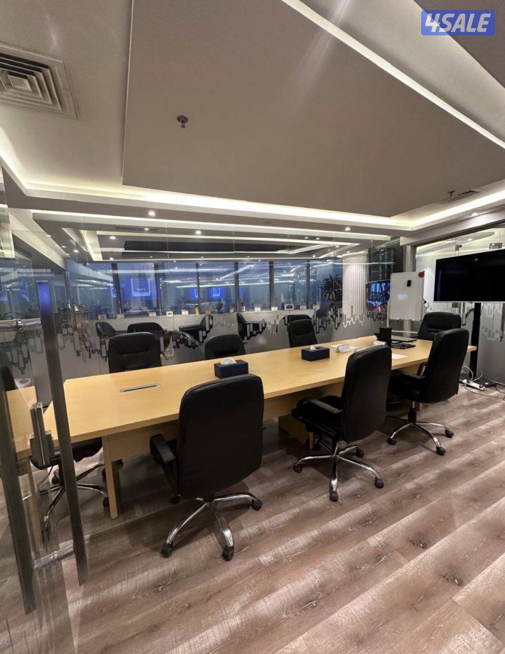 للايجار مكتب مساحة ٢٥٠ متر3
