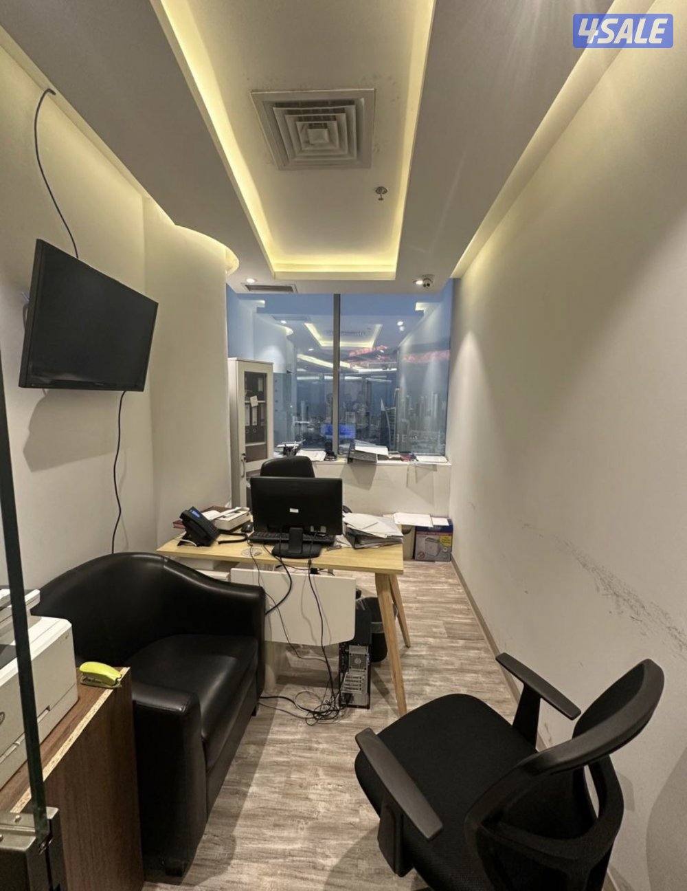 للايجار مكتب مساحة ٢٥٠ متر7