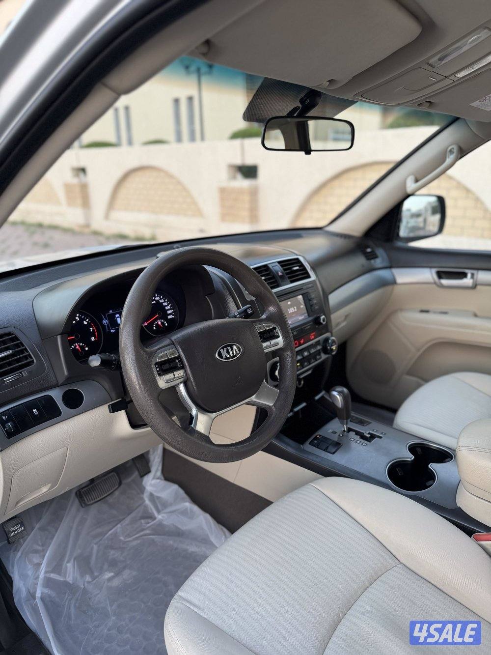 للبيع كيا موهافي 20175