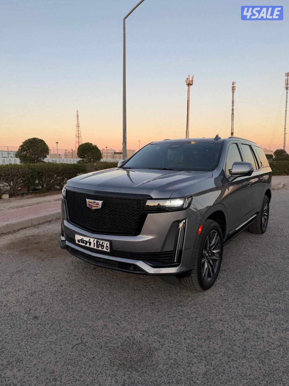 كاديلاك اسكاليد صبغ الوكالة 2022 تحت الكفالة صيانة مجانية5