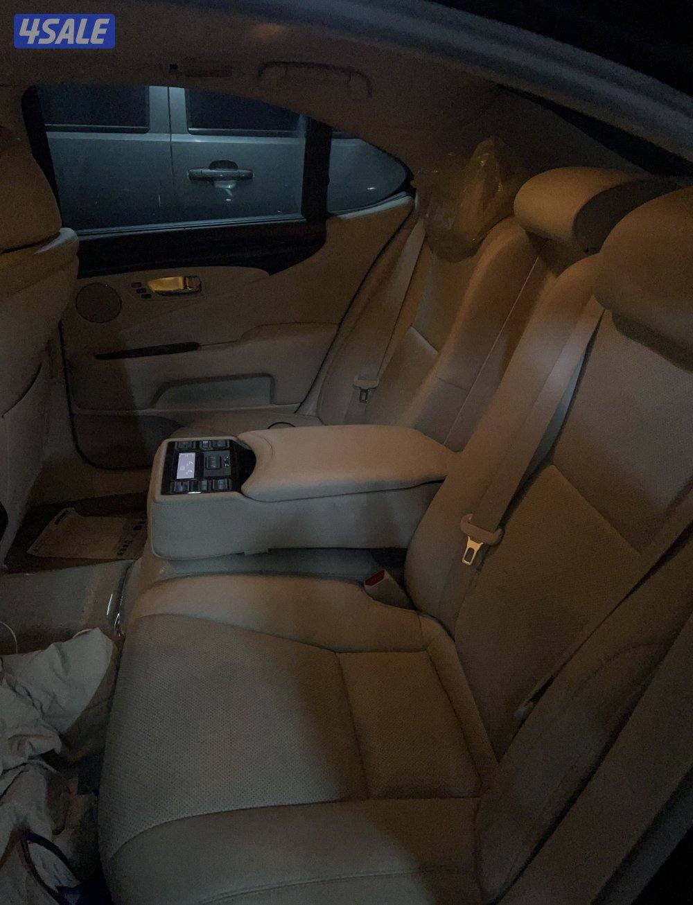 للبيع لكزس موديل20085