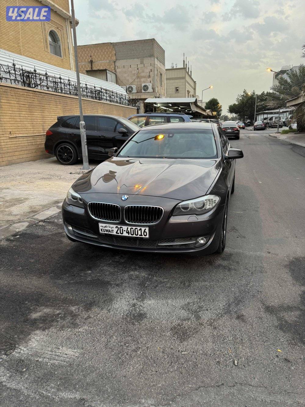 بي ام دبليو 520i2