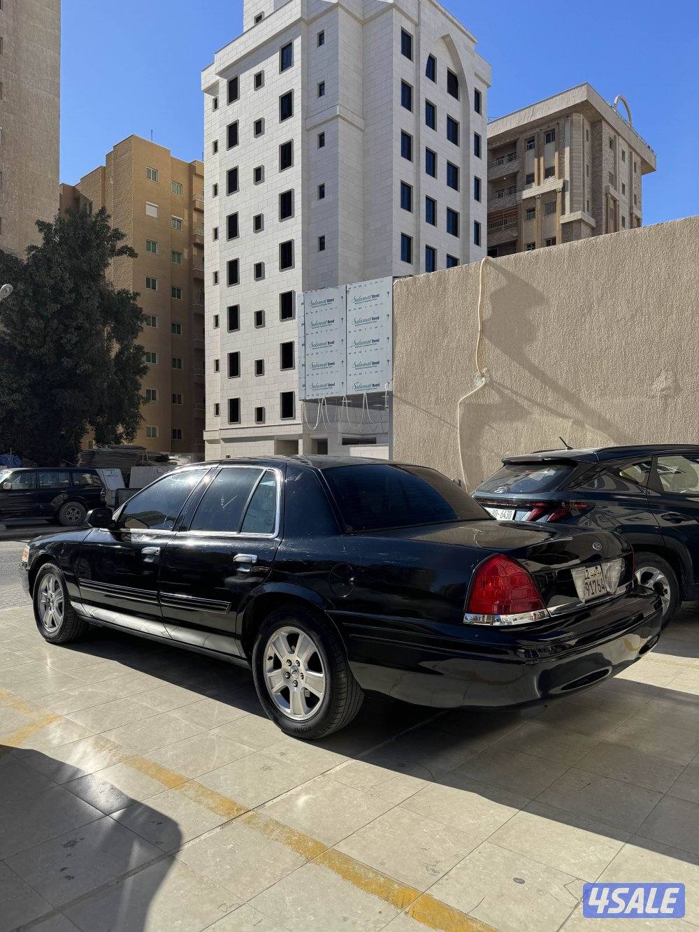 فورد فكتوريا ٢٠١٢3