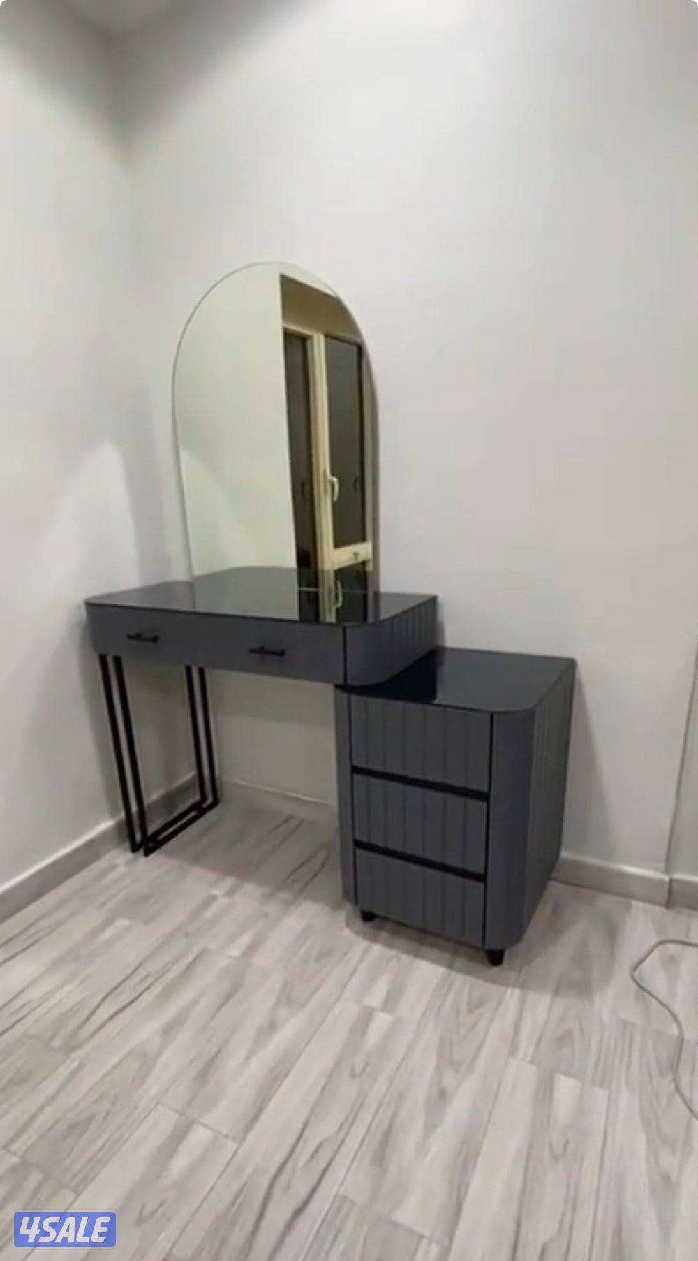 تفصال طاولات جميع الأنواع والأحجام حسب الشكل المطلوب12