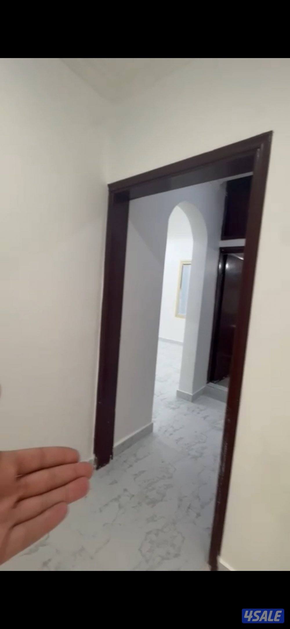 للإجار شقه ٣ غرف و صاله ودورتين مياه3