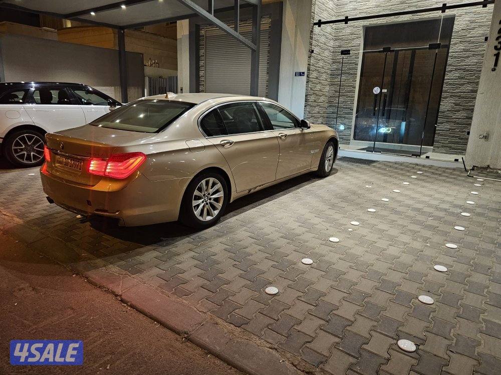 بي ام دبليو0