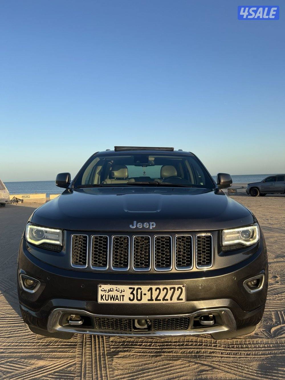 جيب جراند شيروكي Overland موديل 20142