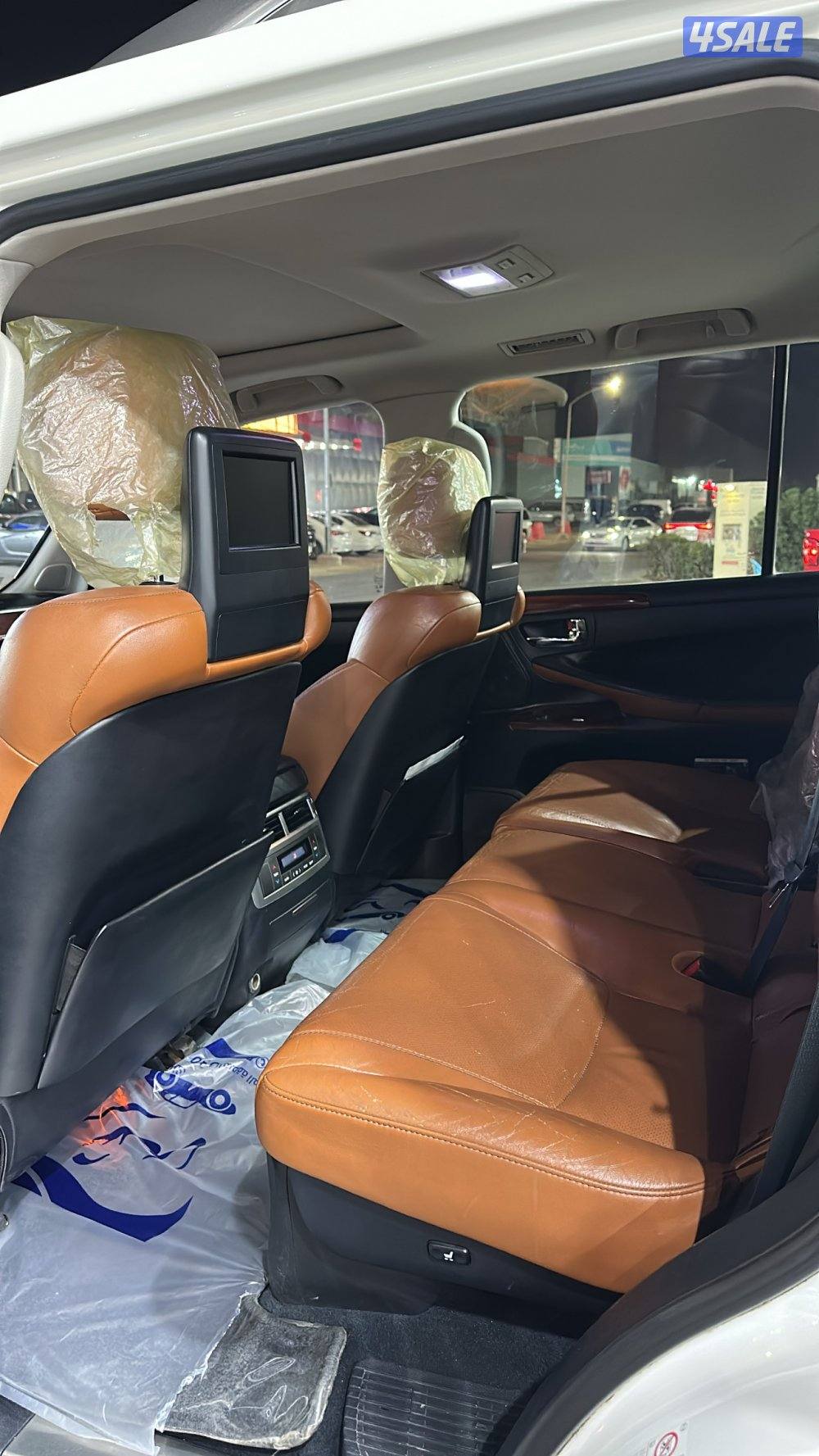 للبيع لكزس LX570 الدرجة الاولى1