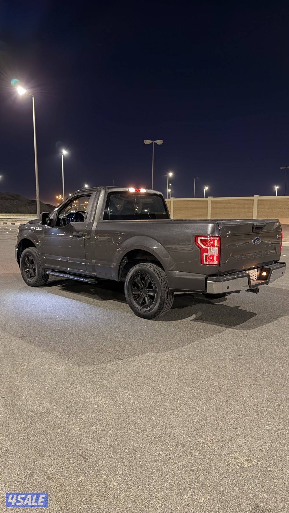 للبيع وانيت فورد F150 غيار10 شرط الفحص ماشي 150 الف2