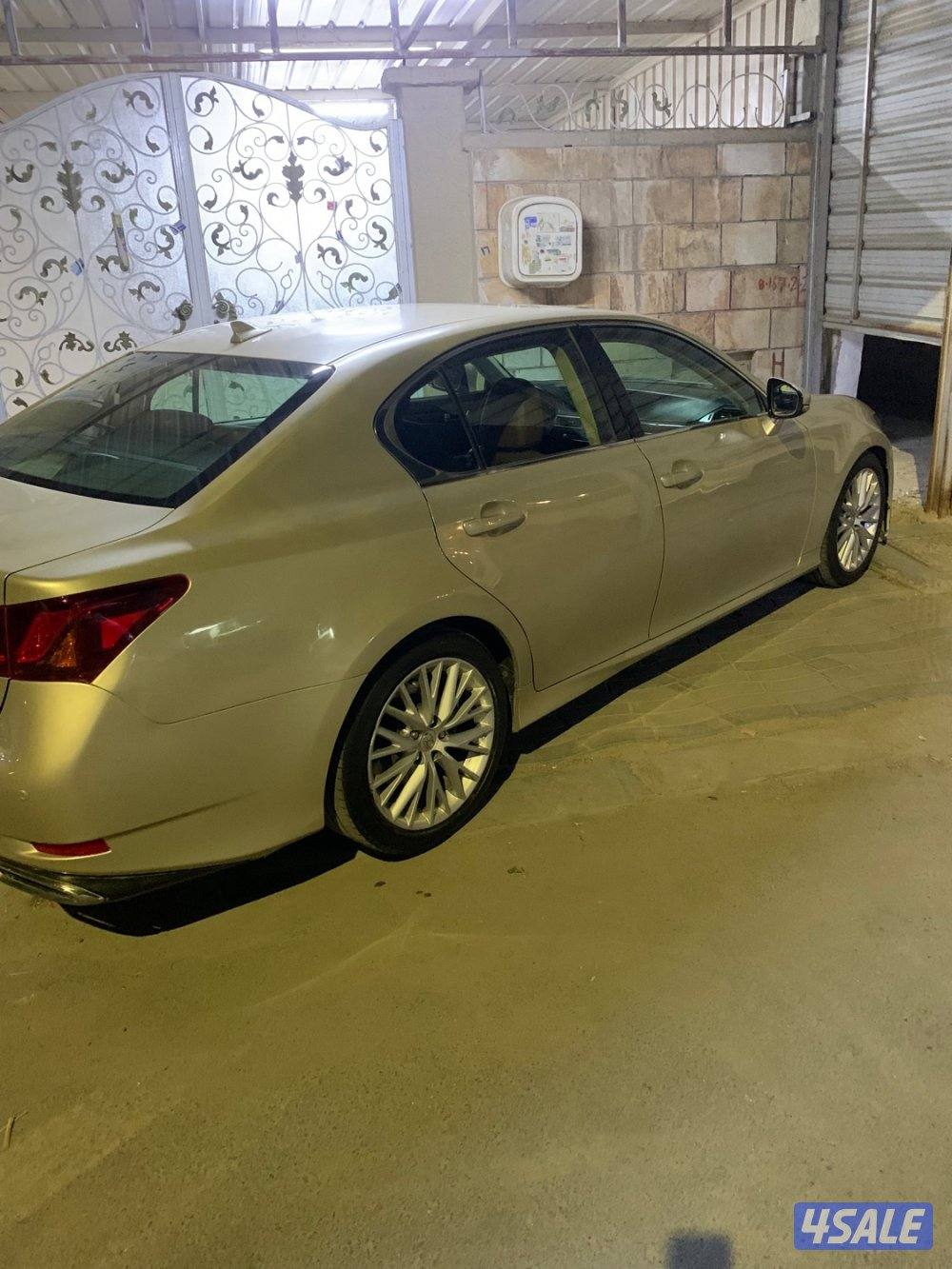 لكزس ٢٥٠ عداد ١٩٠ شرط الفحص مكينه قير كلها جيده يوجد فحص جديد5