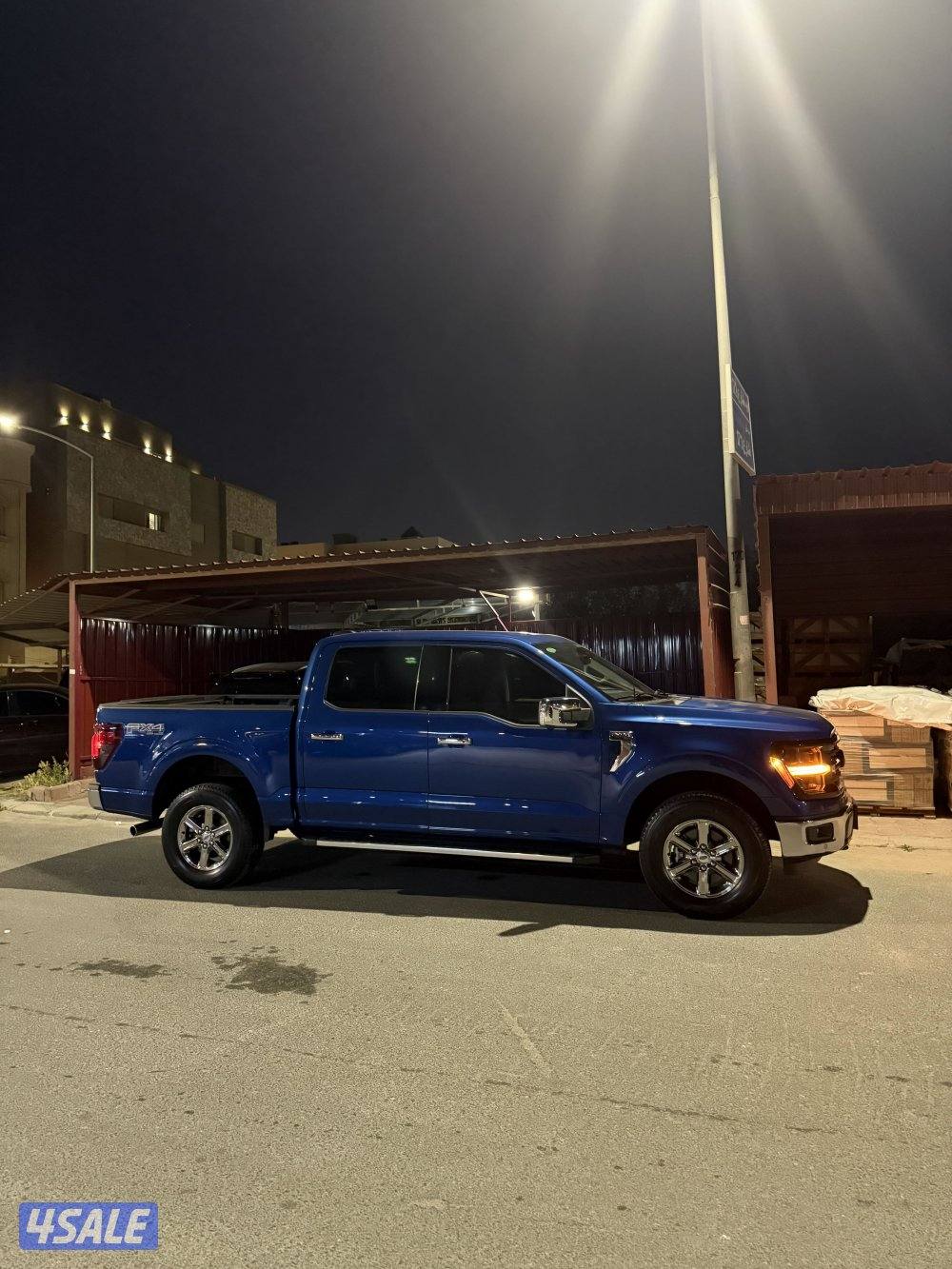 للبيع وانيت F-150 غمارتين موديل السنة2