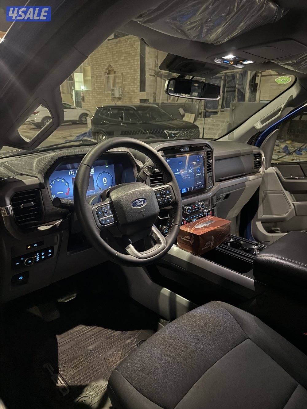 للبيع وانيت F-150 غمارتين موديل السنة7