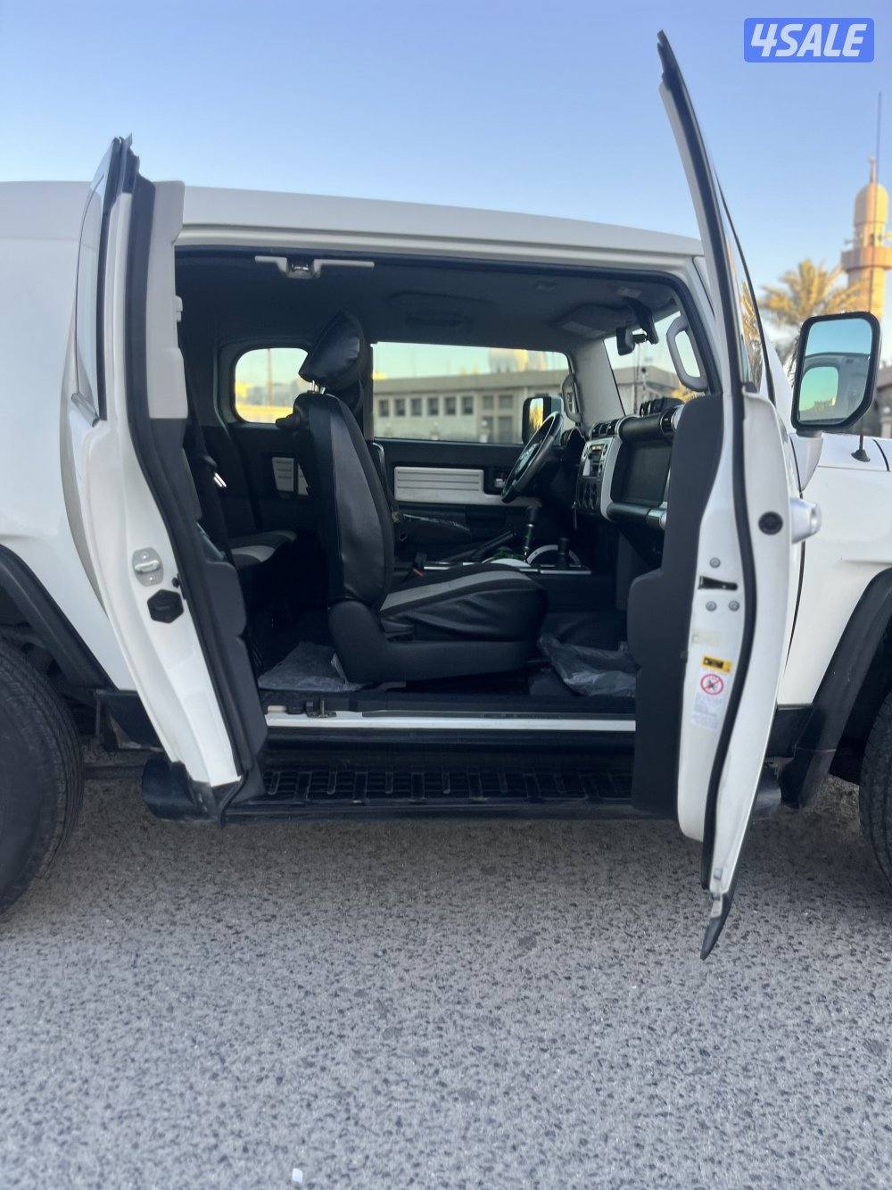 للبيع تويوتا أف جي كروزر موديل 20168