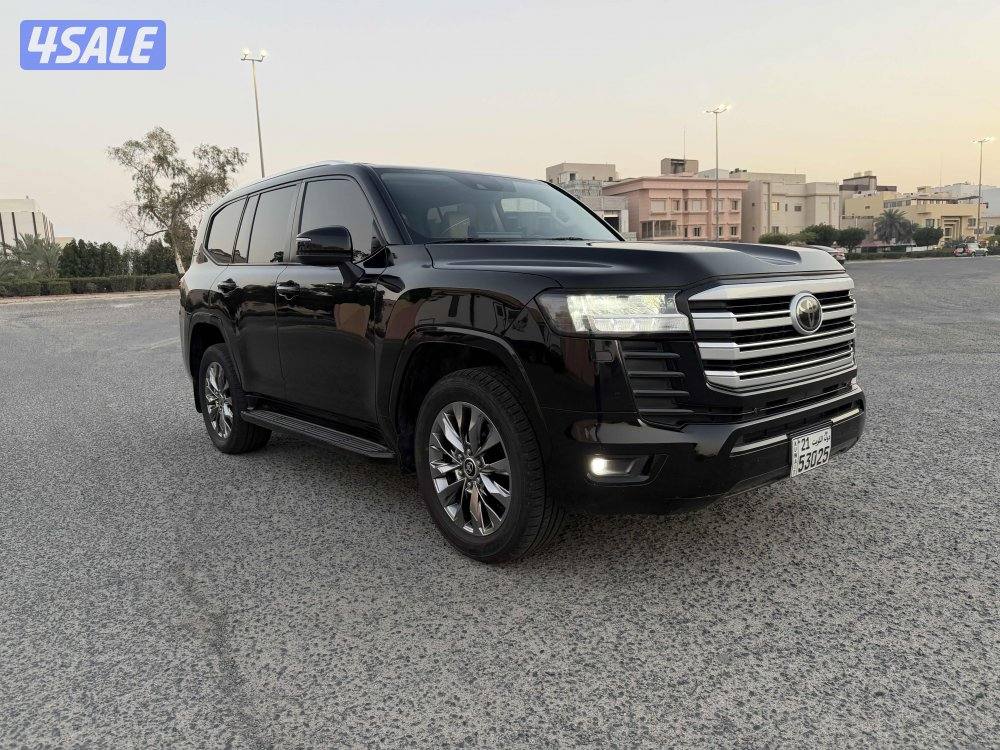 لاندكروز ايرو 2022 ماشي 411