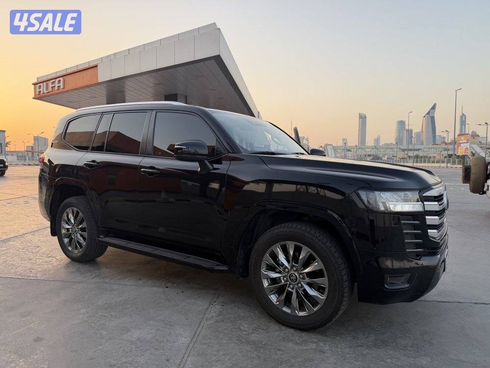 لاندكروز ايرو 2022 ماشي 414