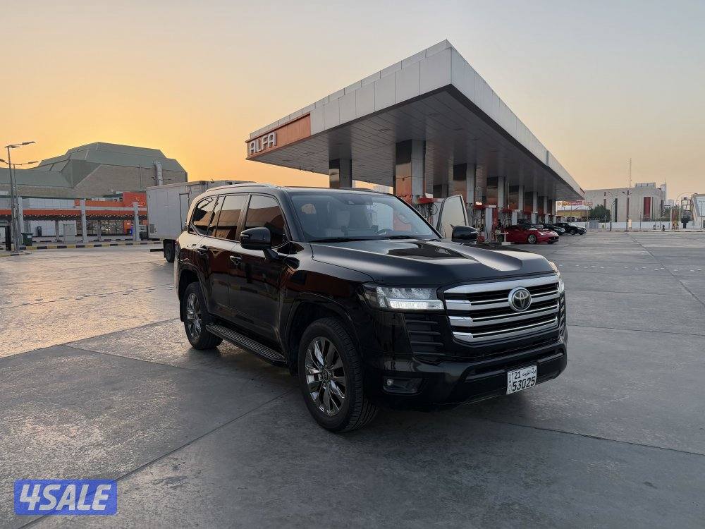 لاندكروز ايرو 2022 ماشي 417