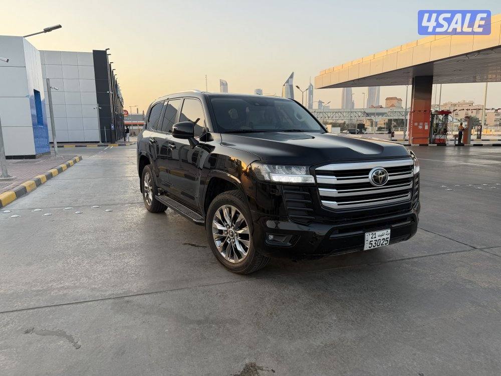 لاندكروز ايرو 2022 ماشي 4112