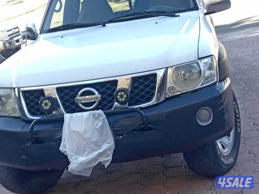 وانيت نيسان سفاري9