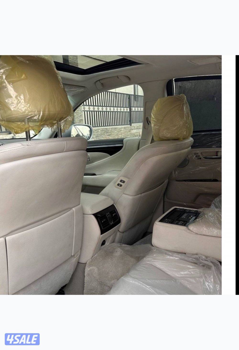 لكزس 2009 شورت0