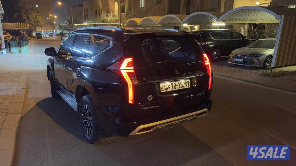 للبيع موتسبيشي مونتيرو سبورت 20221