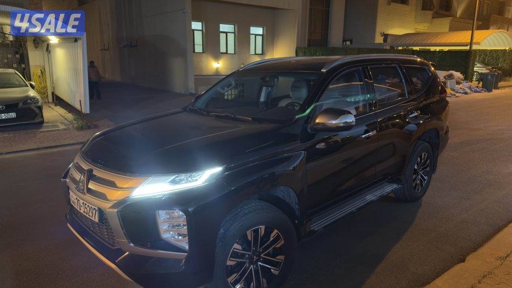 للبيع موتسبيشي مونتيرو سبورت 20220