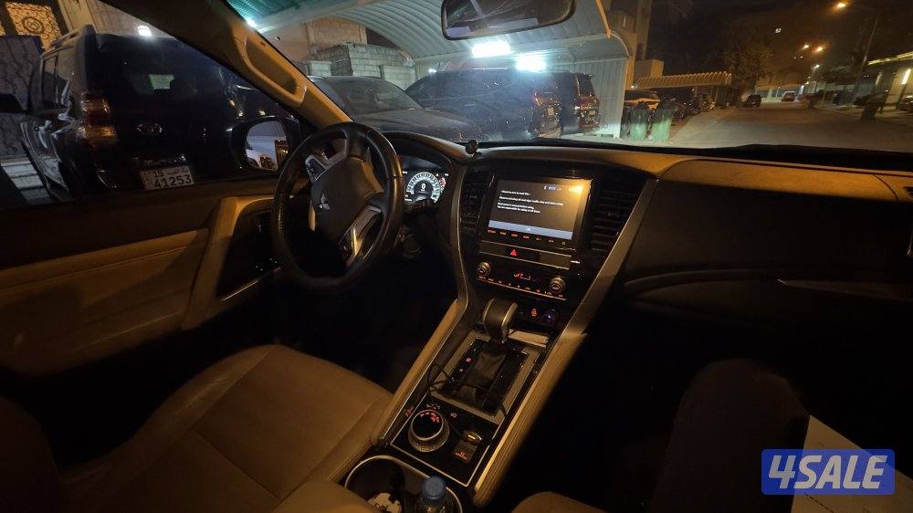 للبيع موتسبيشي مونتيرو سبورت 20227