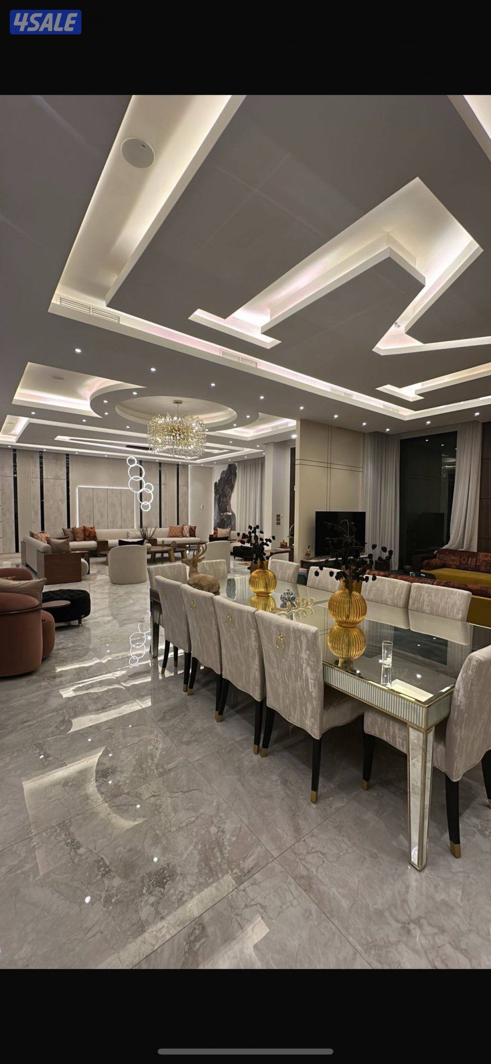 للبيع فيلا رااااقيه بخيران السكني0