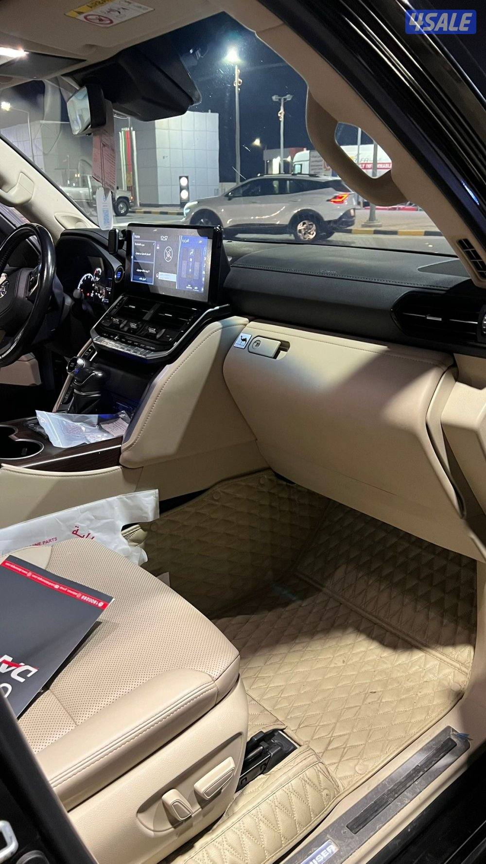 لاندكروزر 20232