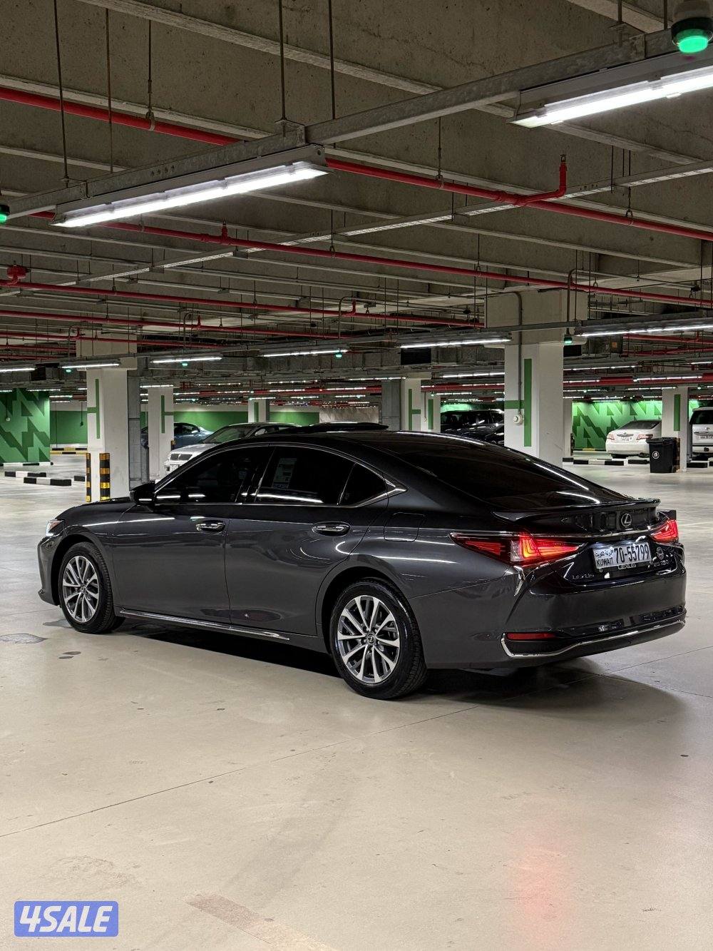 للبيع لكزس Es 2501