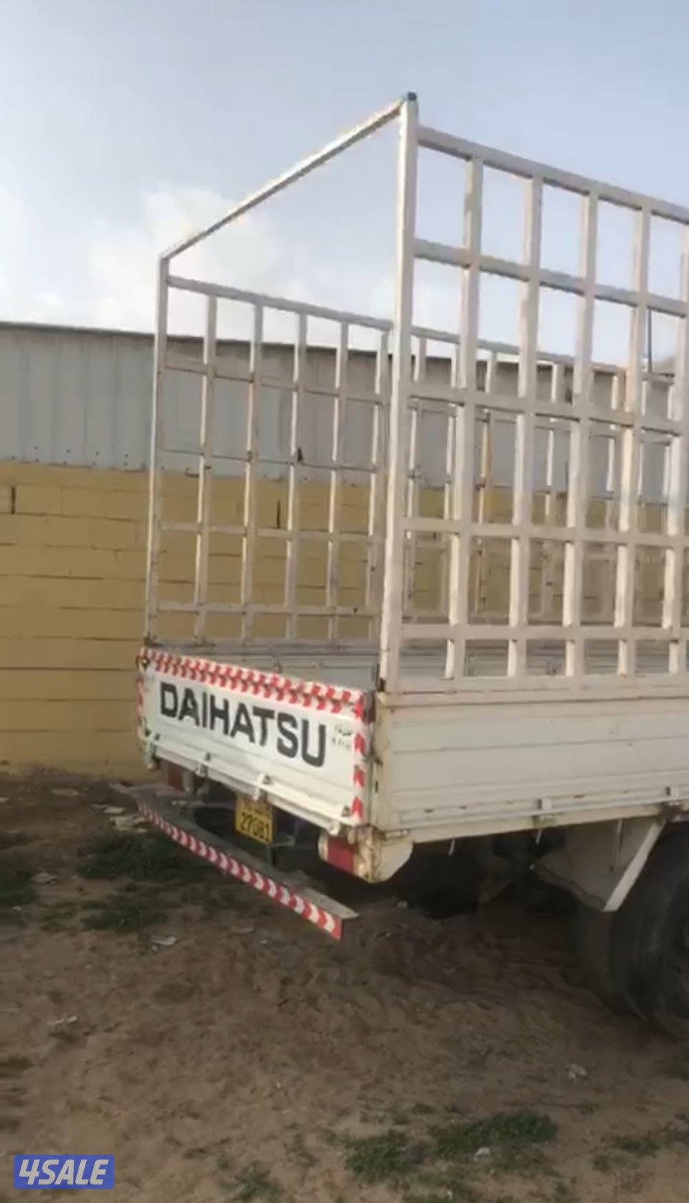 هاف لوري بانزين للايجار الشهري0