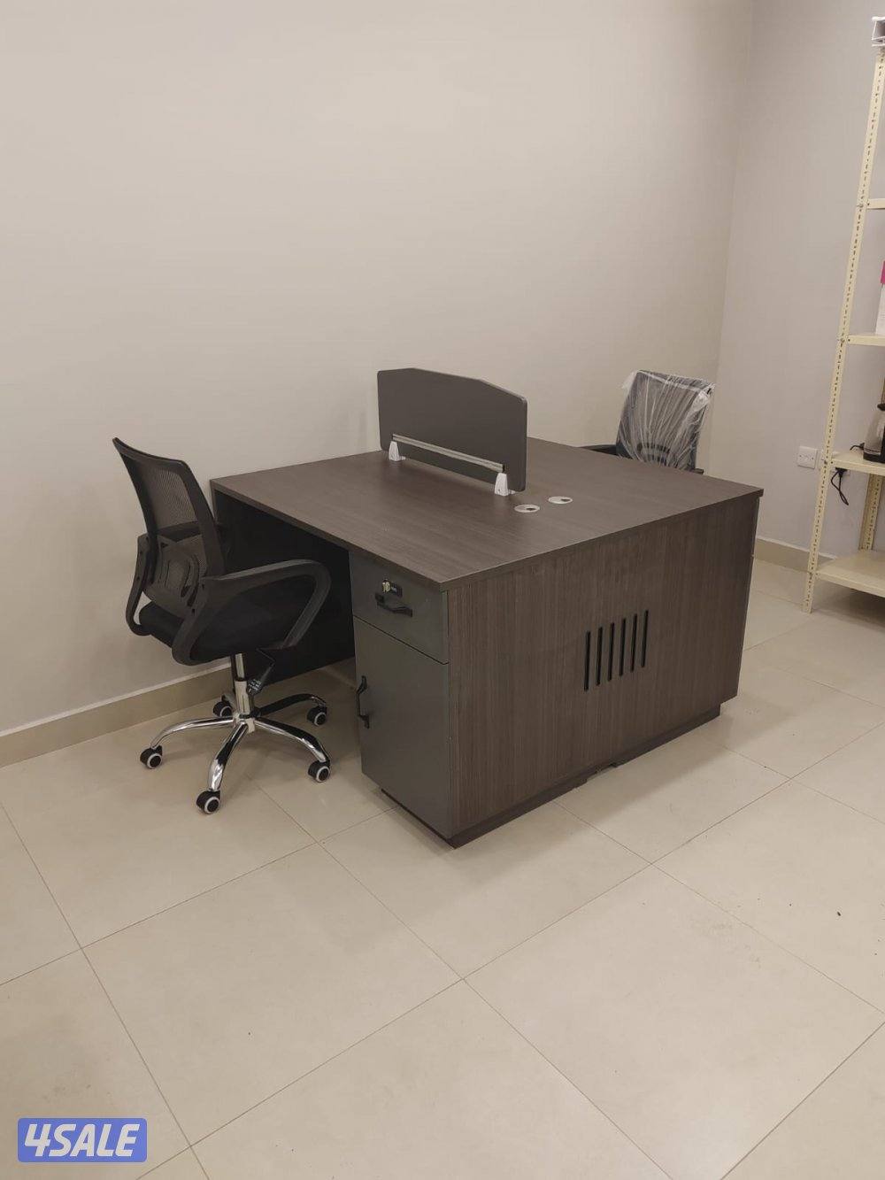 اثاث مكتبي شامل جديد مكاتب دراسية مكاتب خشب وزجاج كراسي13