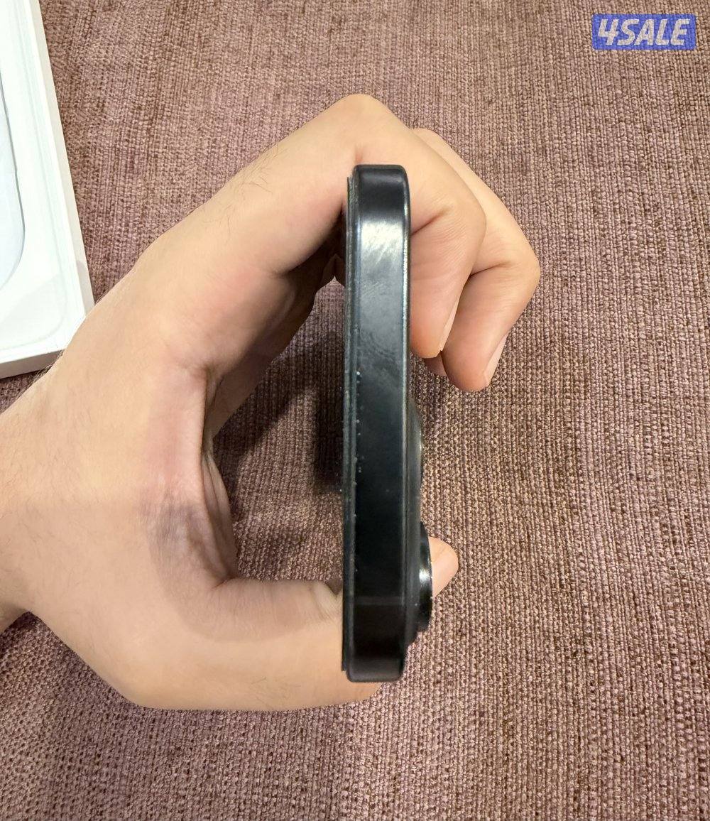 البيع ايفون 16برو ماكس 512جيجا اسود نضيف حيل2