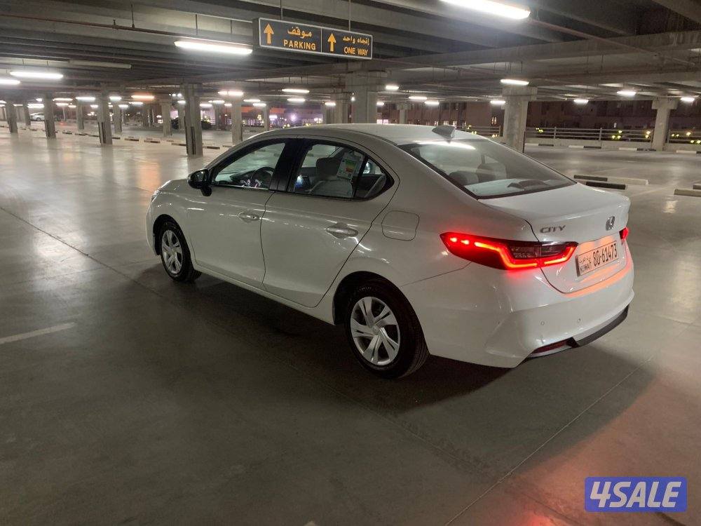 للبيع هوندا سيتي 20234