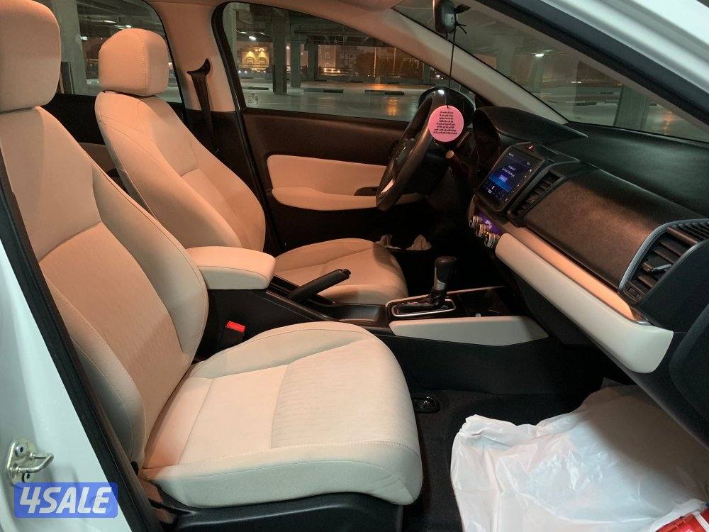 للبيع هوندا سيتي 20239