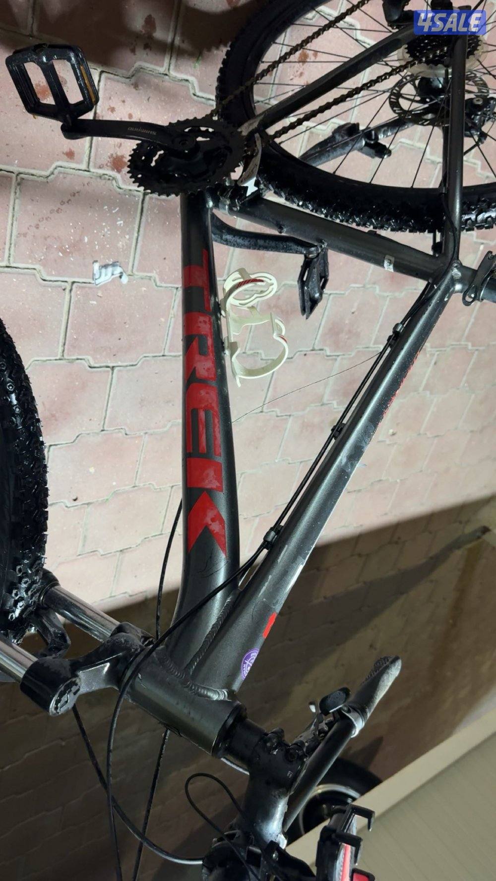 للبيع قواري تريك6