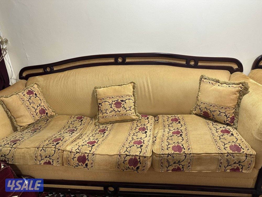 طقم كنب ومجلس ارضي سدو3